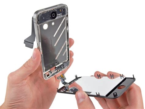 iPhone 4 (GSM/AT&T) Screen Replacement .